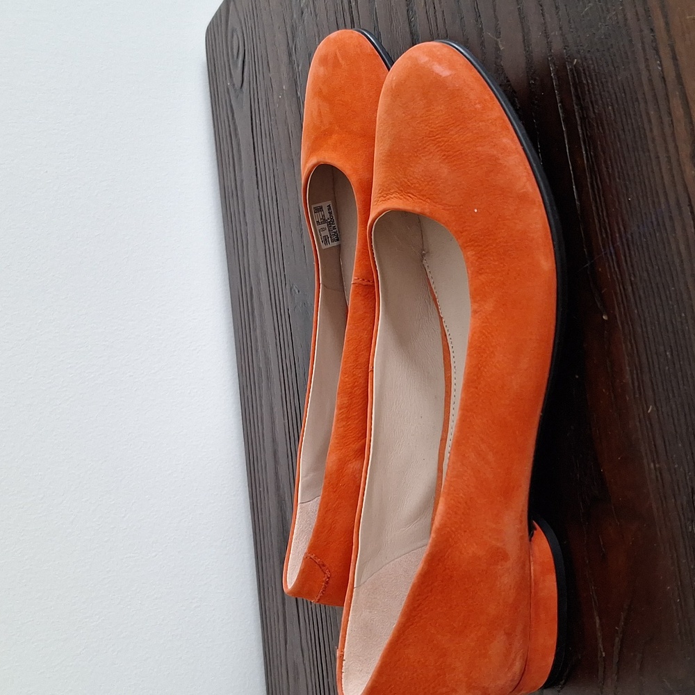 Ecco Vibrant Orange Nubuck Shoes
